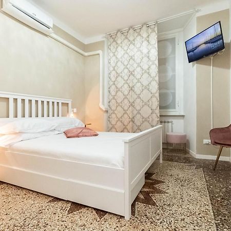 Cattedrale Di San Lorenzo Rooms 热那亚 外观 照片
